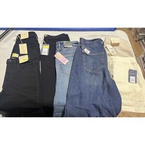Womens bundle of jeans size 2